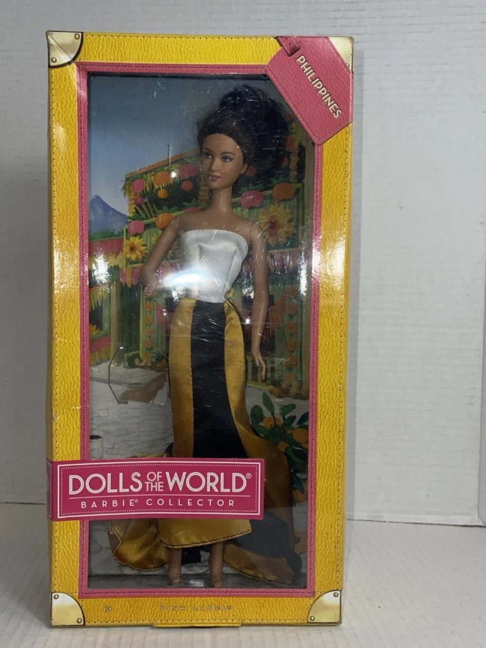 Barbie Dolls of the World Philippines 2012 Pink Label X8423 NRFB Mattel Rare